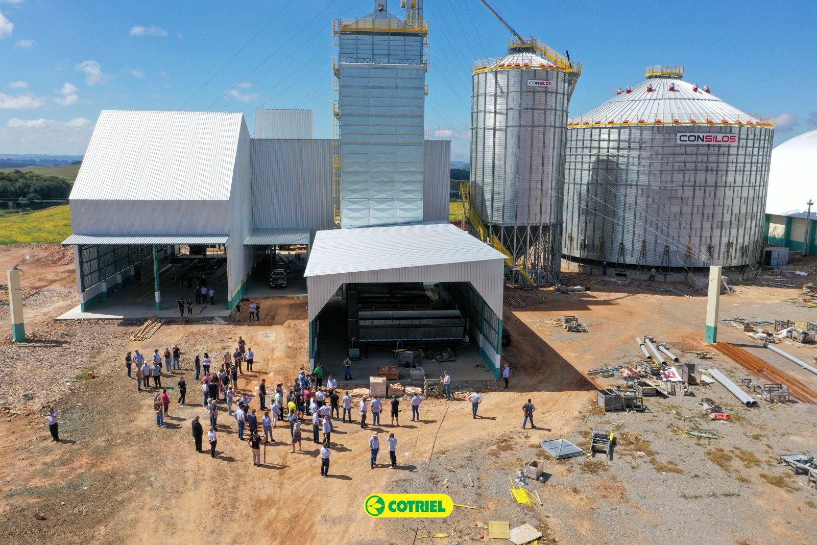 Fotos da Inauguração da nova unidade em Barros Cassal | COTRIEL